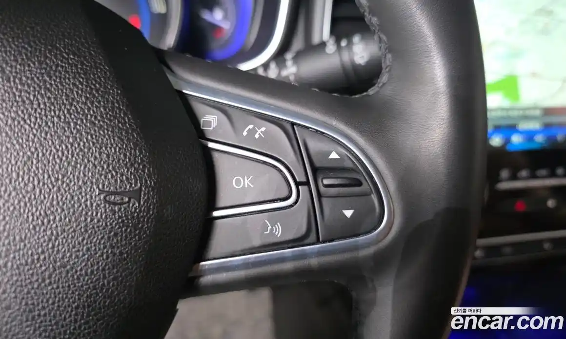 Renault QM6 2022 2.0 гидро в Москве № 1688135, фото 34
