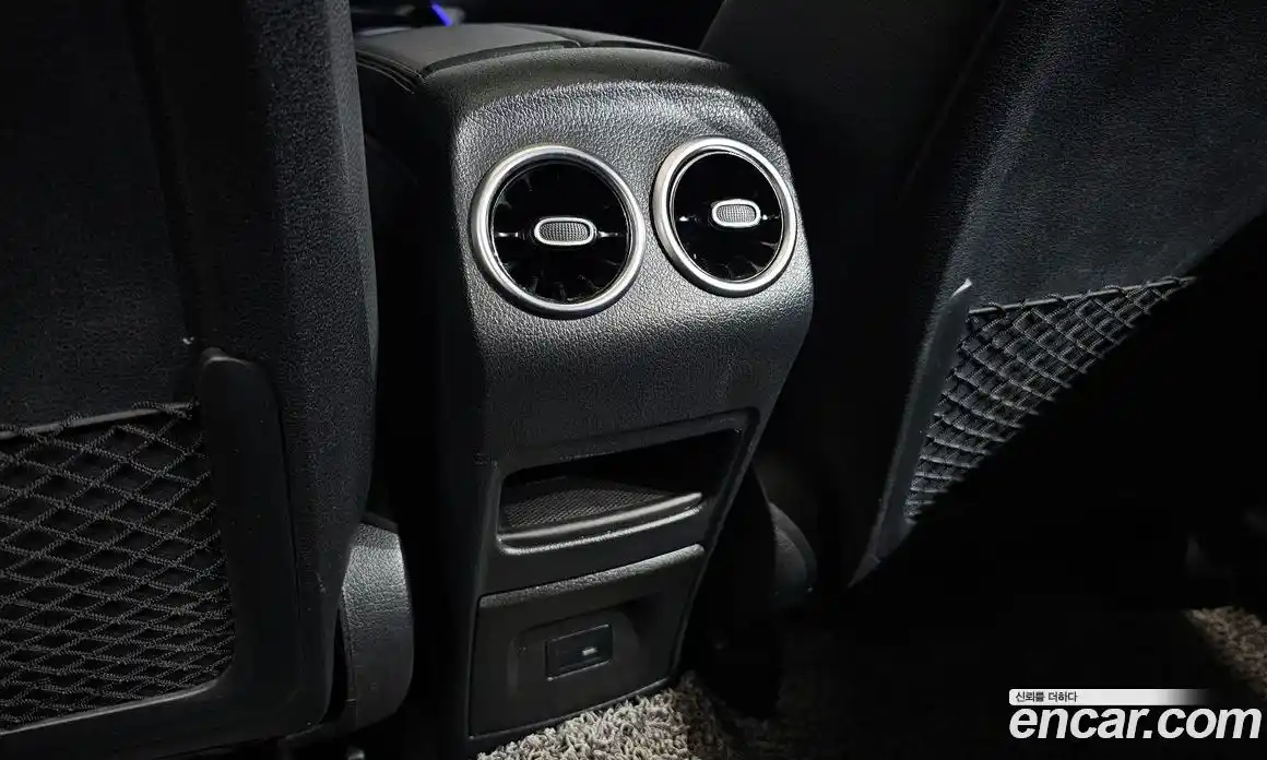 Mercedes-Benz GLB-Class 2021 2.0 гидро в Москве № 1690454, фото 32