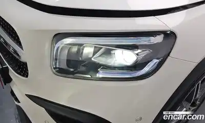 Mercedes-Benz GLB-Class 2021 2.0 гидро в Москве № 1690454, миниатюра 7