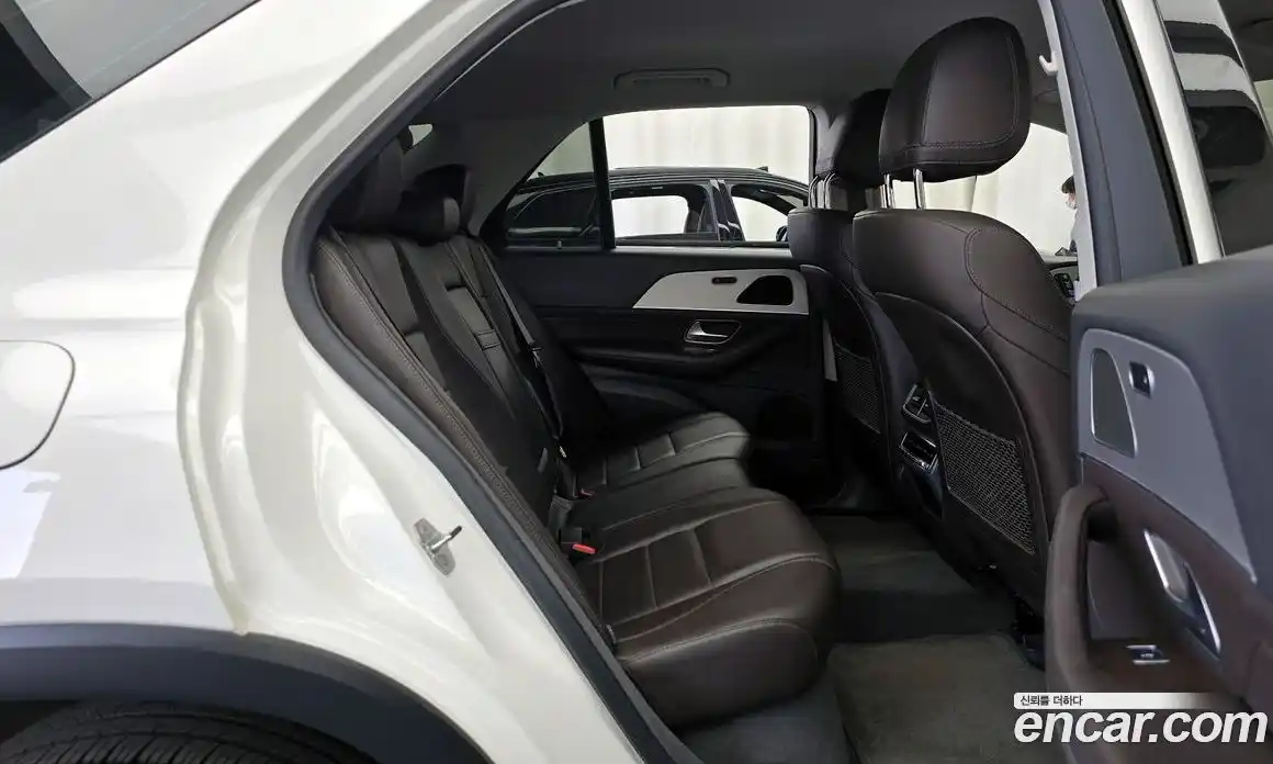 Mercedes-Benz GLE-Class 2019 1.9 гидро в Москве № 1690688, фото 16