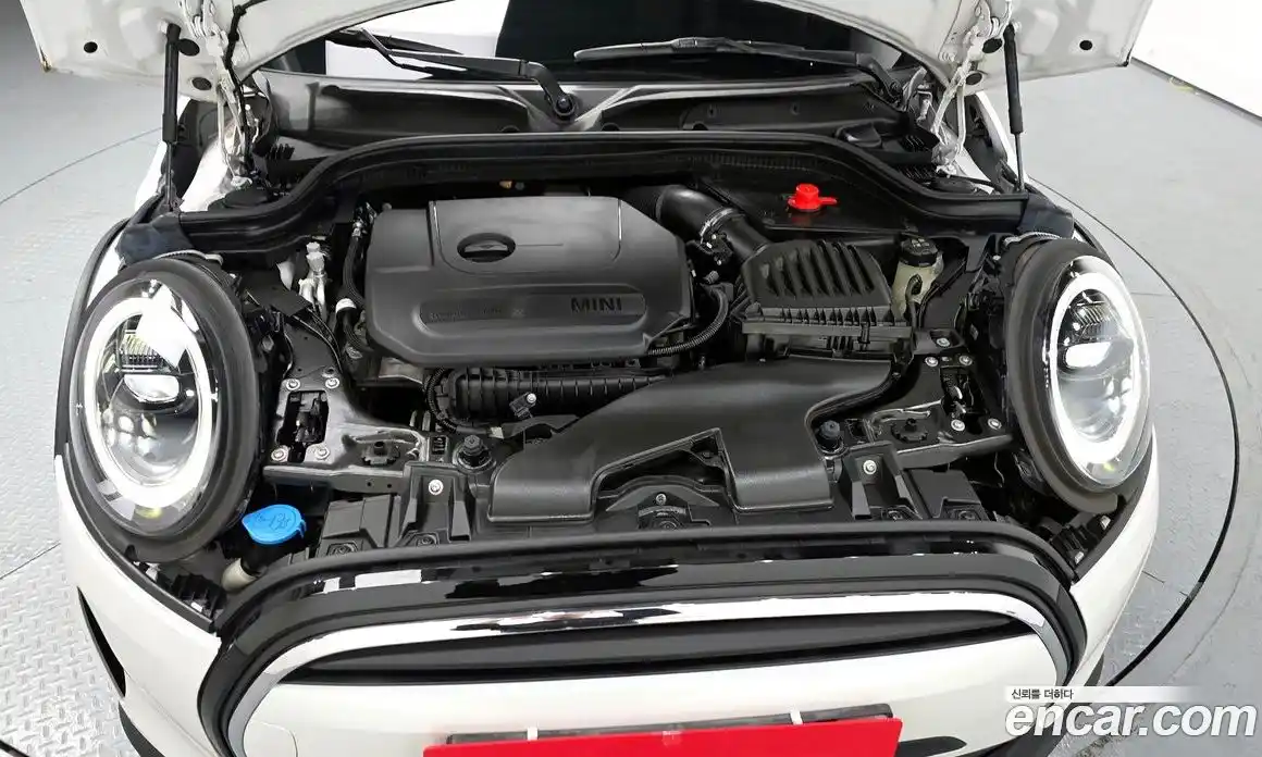 Mini Cooper 2023 1.5 гидро в Москве № 1692336, фото 6