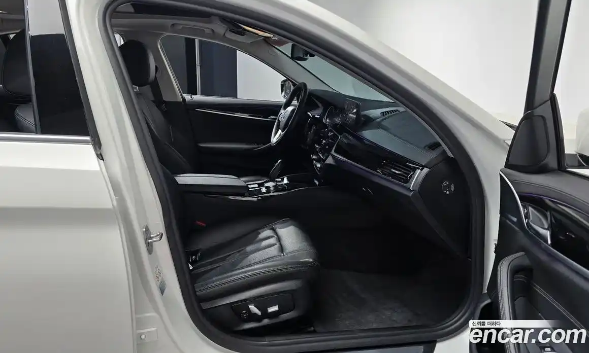 BMW 5-Series 2018 2.0 гидро в Москве № 1757814, фото 15