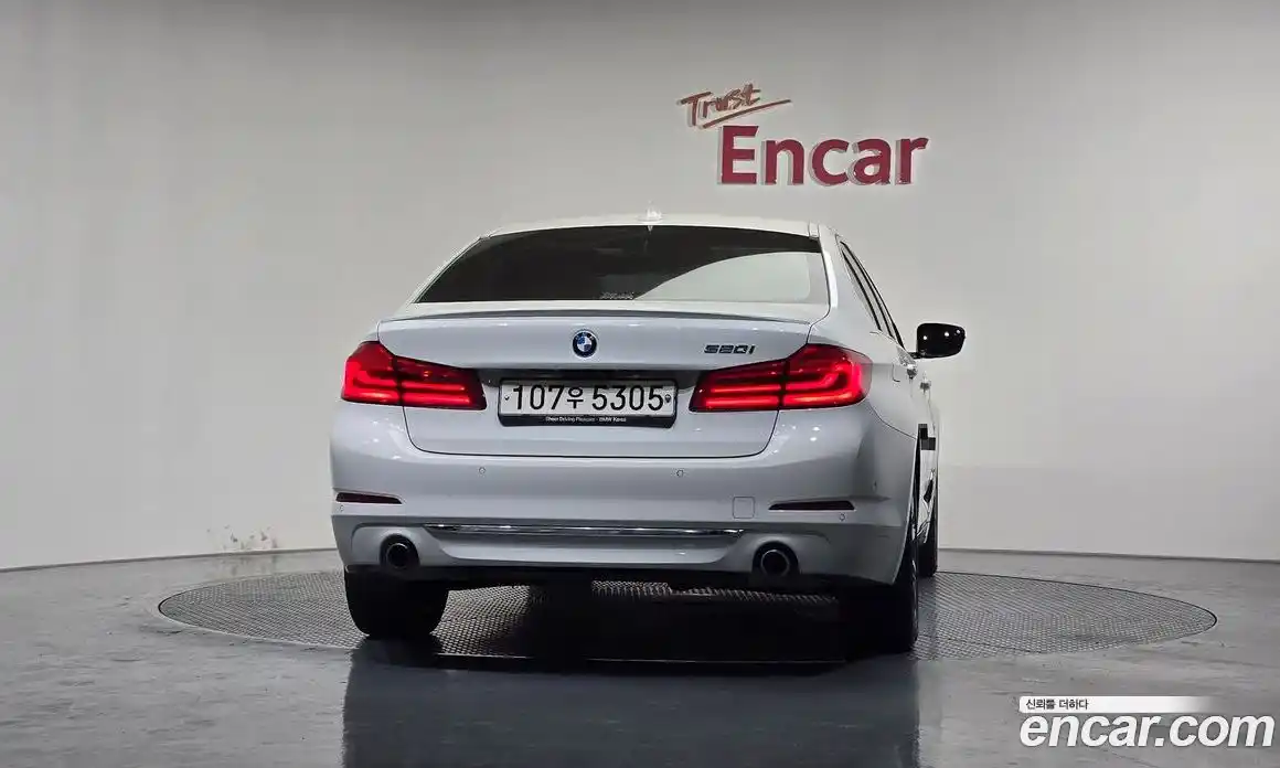 BMW 5-Series 2018 2.0 гидро в Москве № 1757814, фото 3