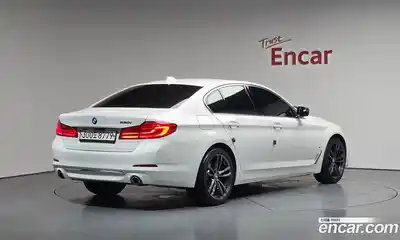 BMW 5-Series, 2020