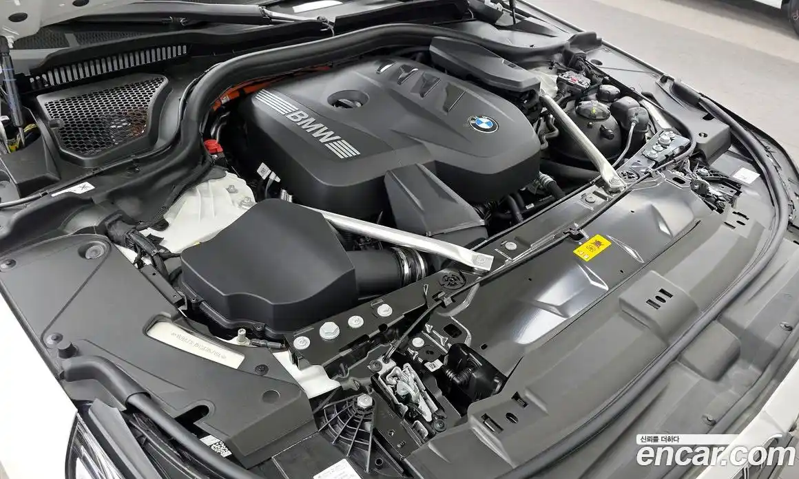 BMW 5-Series 2025 2.0 гидро в Москве № 1761918, фото 6