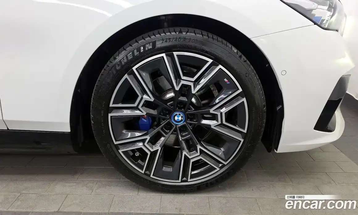 BMW 5-Series 2025 2.0 гидро в Москве № 1761918, фото 7