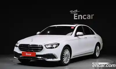 Mercedes-Benz E-Class, 2023