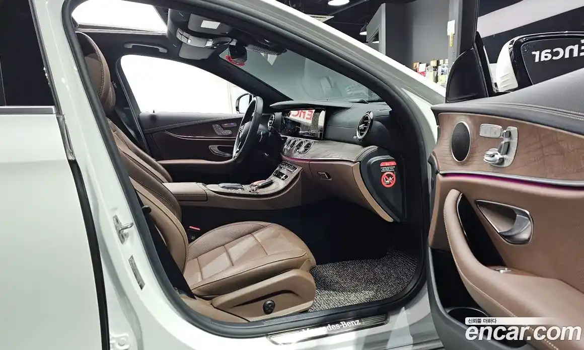Mercedes-Benz E-Class 2023 2.0 гидро в Москве № 1762341, фото 13