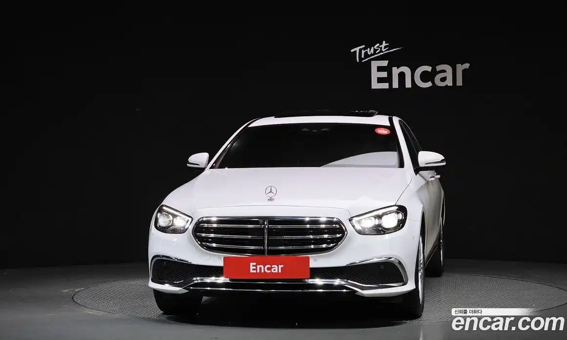 Mercedes-Benz E-Class 2023 2.0 гидро в Москве № 1762341, фото 3