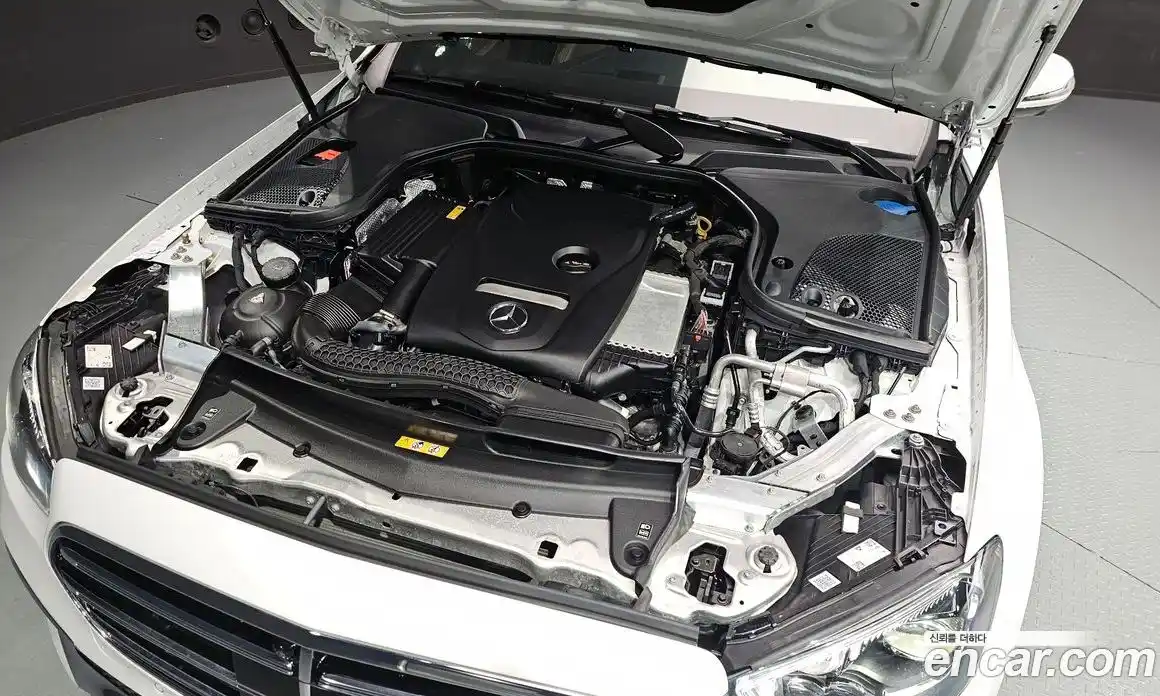Mercedes-Benz E-Class 2023 2.0 гидро в Москве № 1762341, фото 6