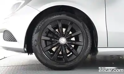 Mercedes-Benz A-Class 2013 1.8 гидро в Москве № 1762391, миниатюра 4