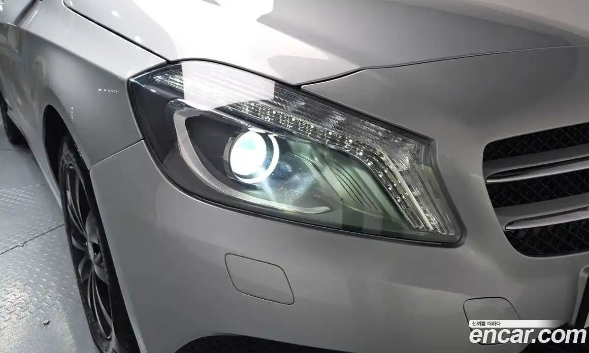 Mercedes-Benz A-Class 2013 1.8 гидро в Москве № 1762391, фото 7