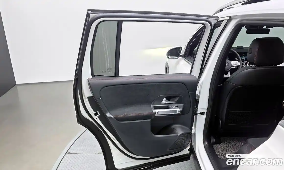 Mercedes-Benz GLB-Class 2021 2.0 гидро в Москве № 1762684, фото 15