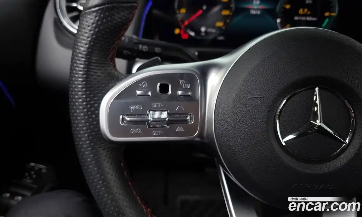 Mercedes-Benz GLB-Class 2021 2.0 гидро в Москве № 1762684, фото 23