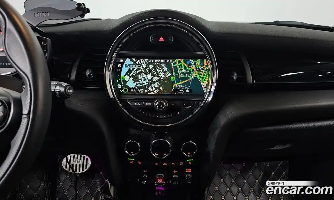 Mini Cooper 2019 2.0 гидро в Москве № 1764423, фото 19