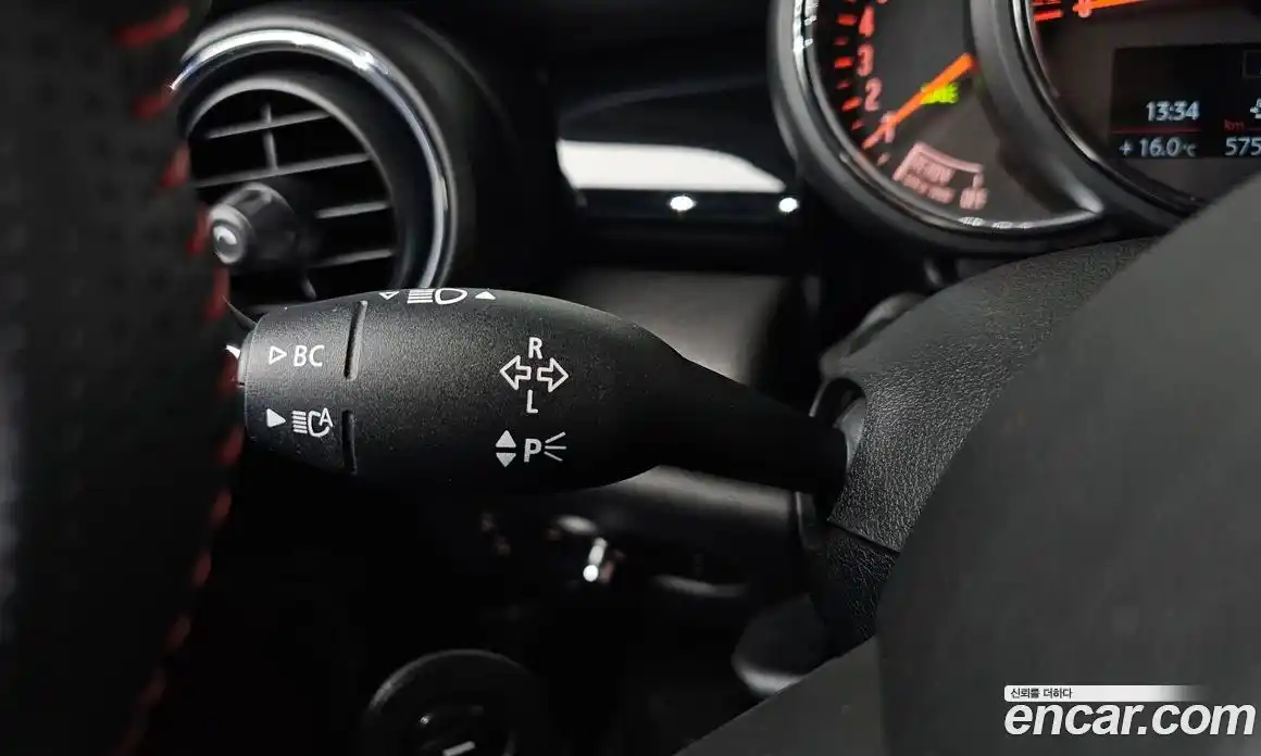Mini Cooper 2019 2.0 гидро в Москве № 1764423, фото 29