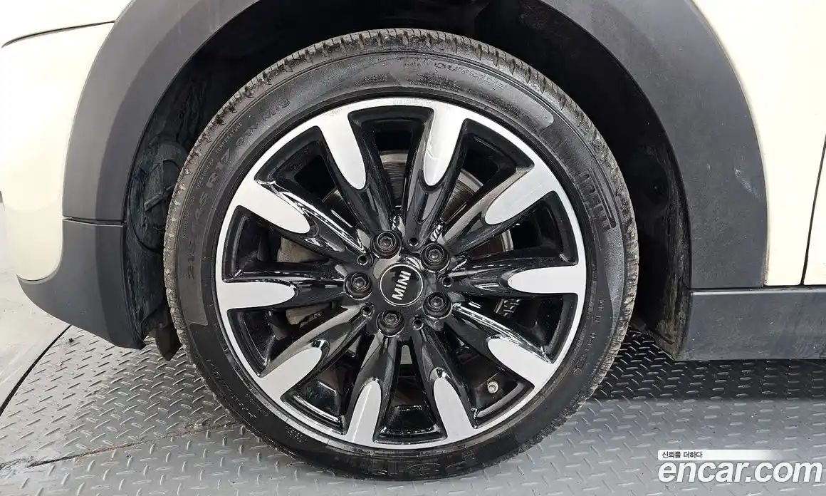 Mini Cooper 2019 2.0 гидро в Москве № 1764423, фото 5