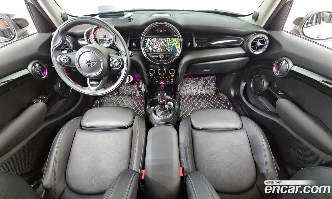 Mini Cooper 2019 2.0 гидро в Москве № 1764423, фото 10