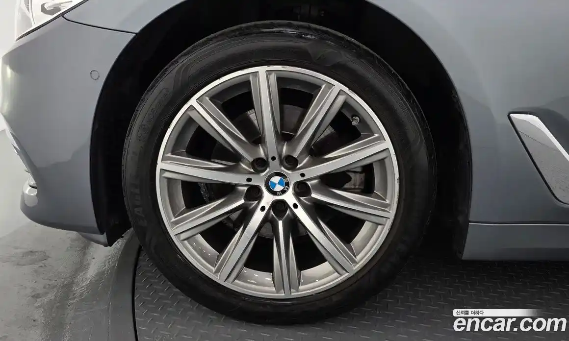 BMW 5-Series 2018 2.0 гидро в Москве № 1830843, фото 5