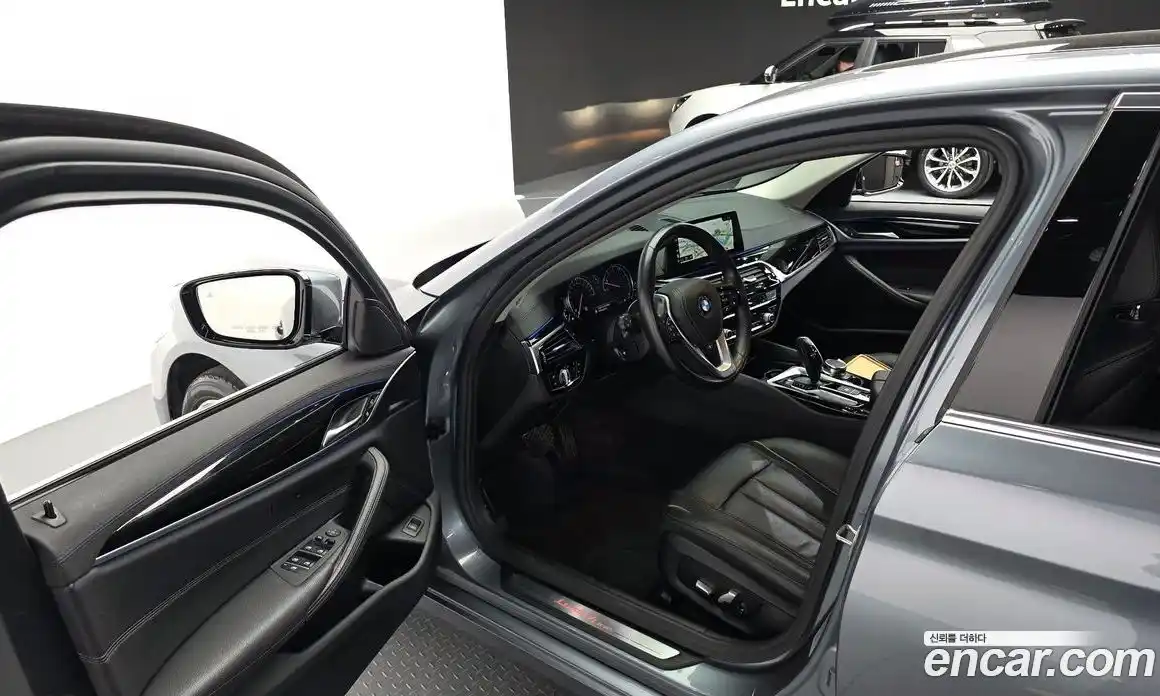 BMW 5-Series 2018 2.0 гидро в Москве № 1830843, фото 10