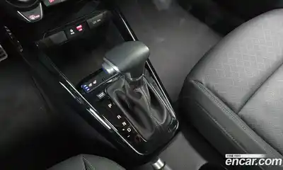 Kia Stonic 2020 1.4 гидро в Москве № 1831664, миниатюра 9