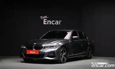 BMW 3-Series, 2020