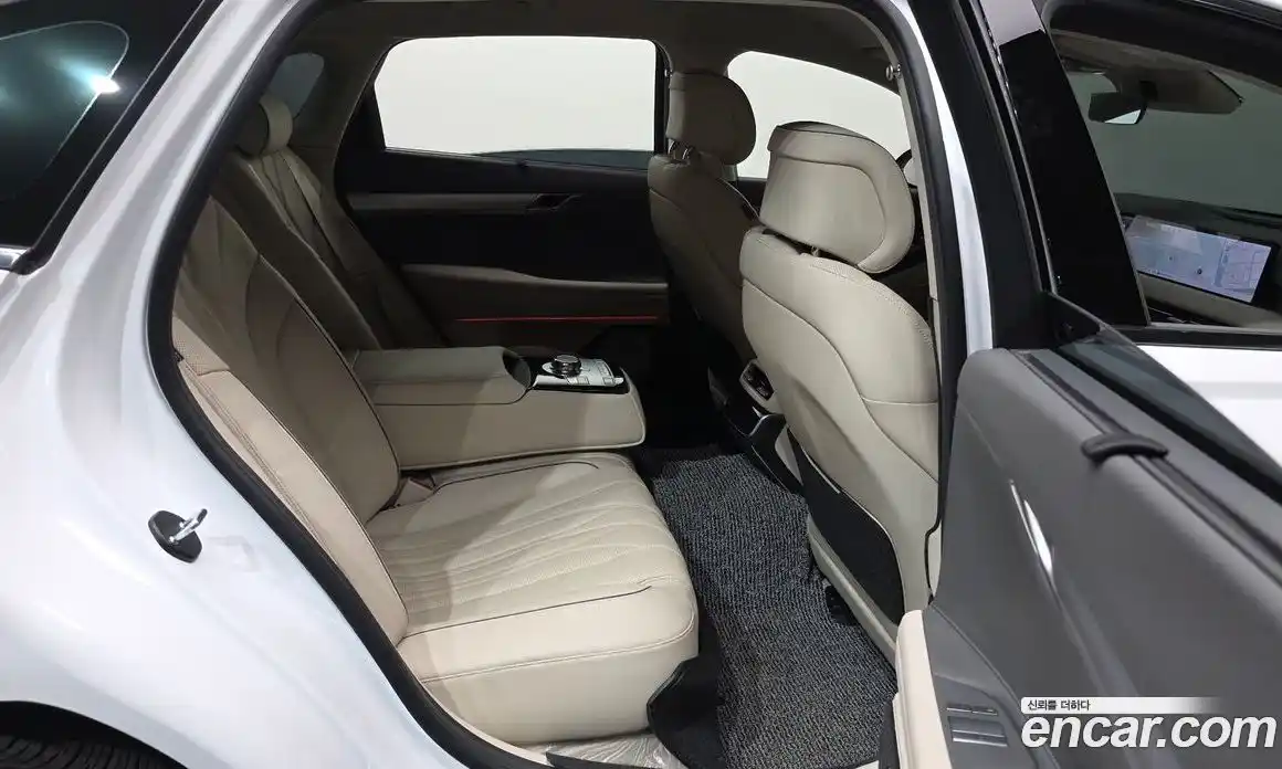Genesis G80 2024 2.5 гидро в Москве № 1832198, фото 18