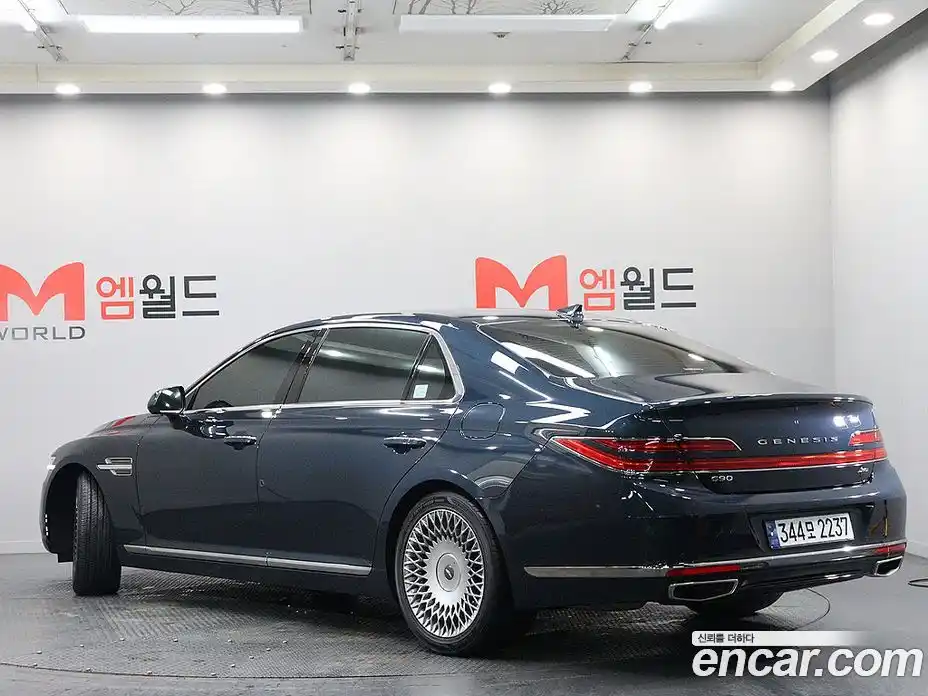 Genesis G90 2021 3.8 гидро в Москве № 1832417, фото 3