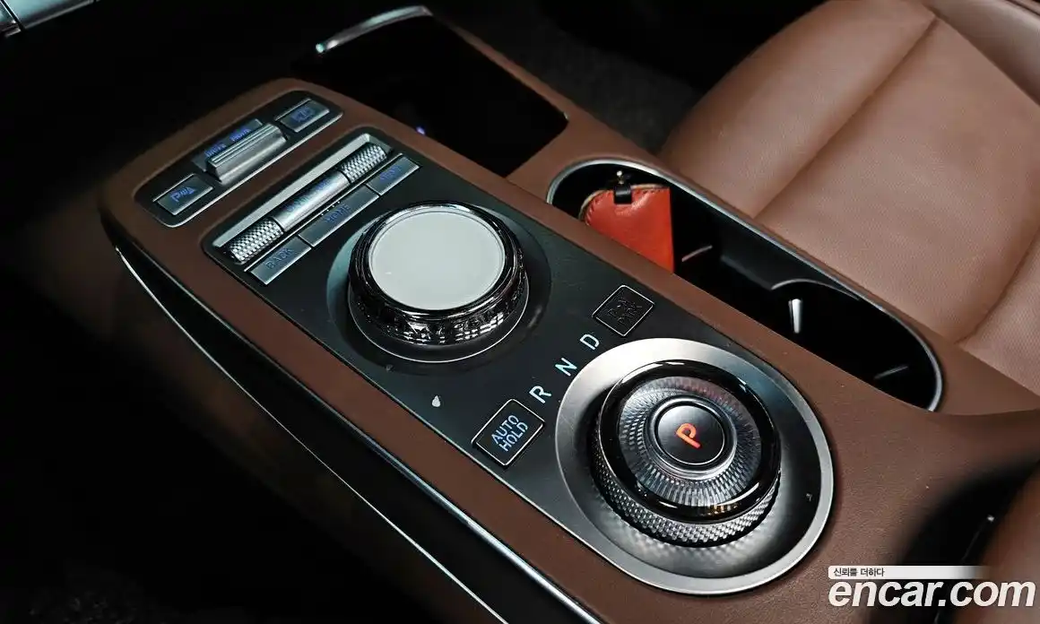 Genesis GV70 2021 2.5 гидро в Москве № 1832443, фото 12