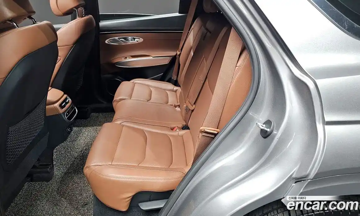 Genesis GV70 2021 2.5 гидро в Москве № 1832443, фото 16