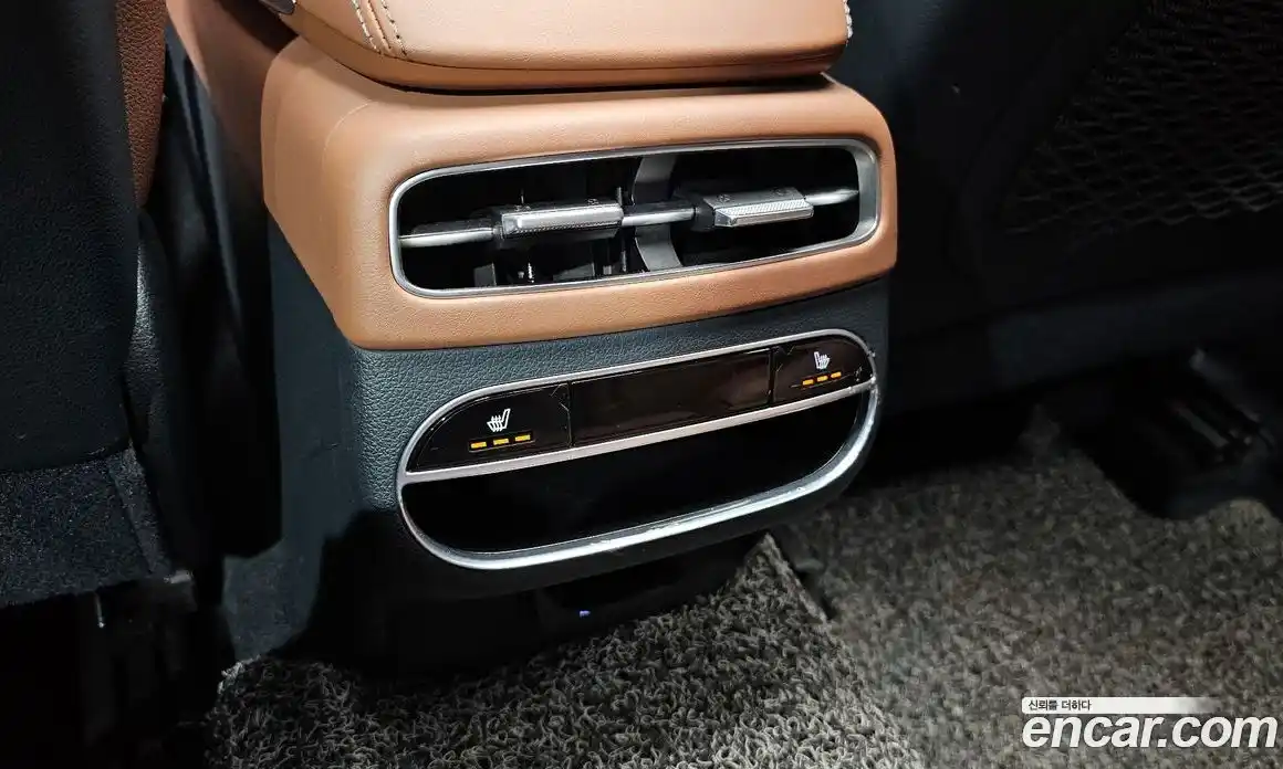Genesis GV70 2021 2.5 гидро в Москве № 1832443, фото 25