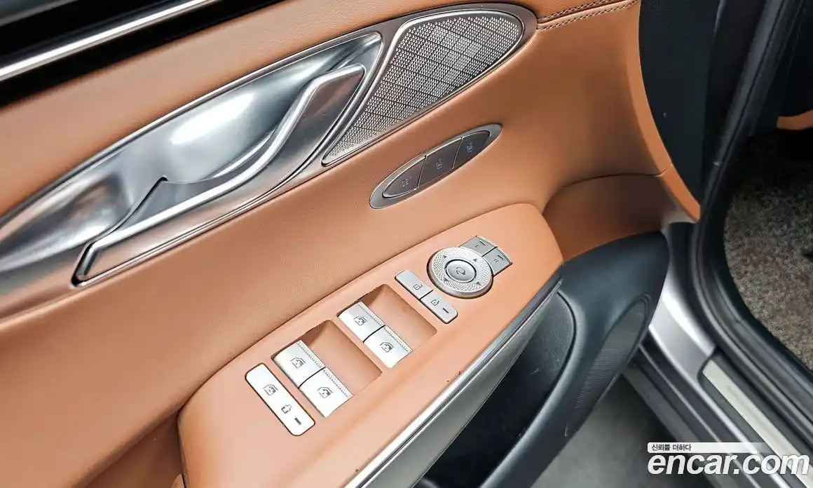 Genesis GV70 2021 2.5 гидро в Москве № 1832443, фото 29