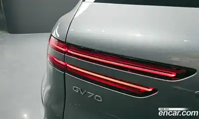 Genesis GV70 2021 2.5 гидро в Москве № 1832443, миниатюра 9
