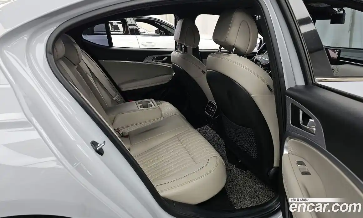 Genesis G70 2021 2.0 гидро в Москве № 1832458, фото 18