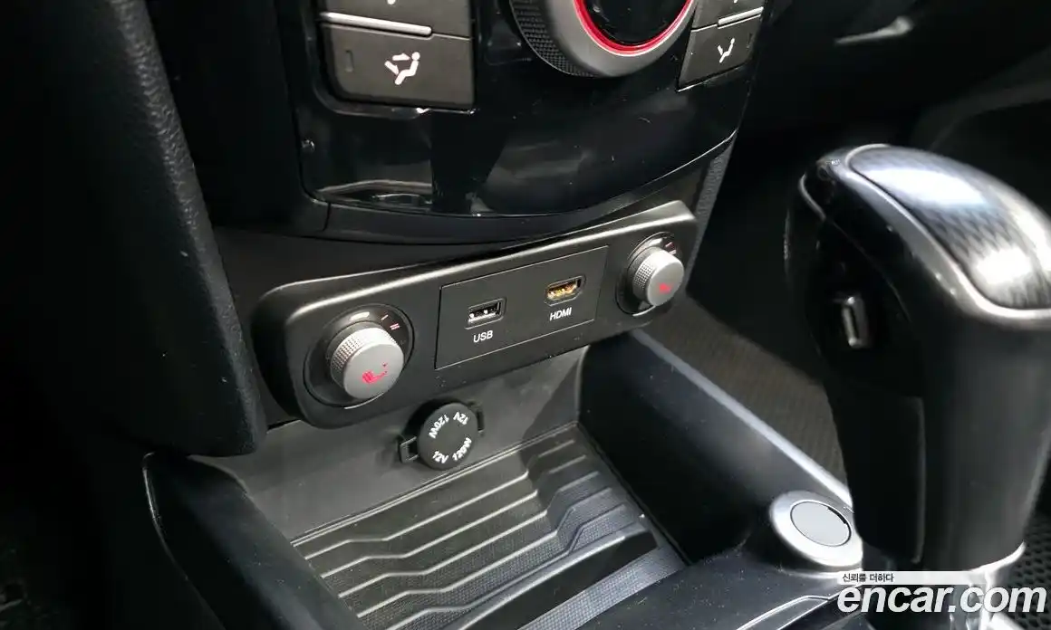SsangYong TIBOLI 2016 1.6 гидро в Москве № 1833145, фото 16