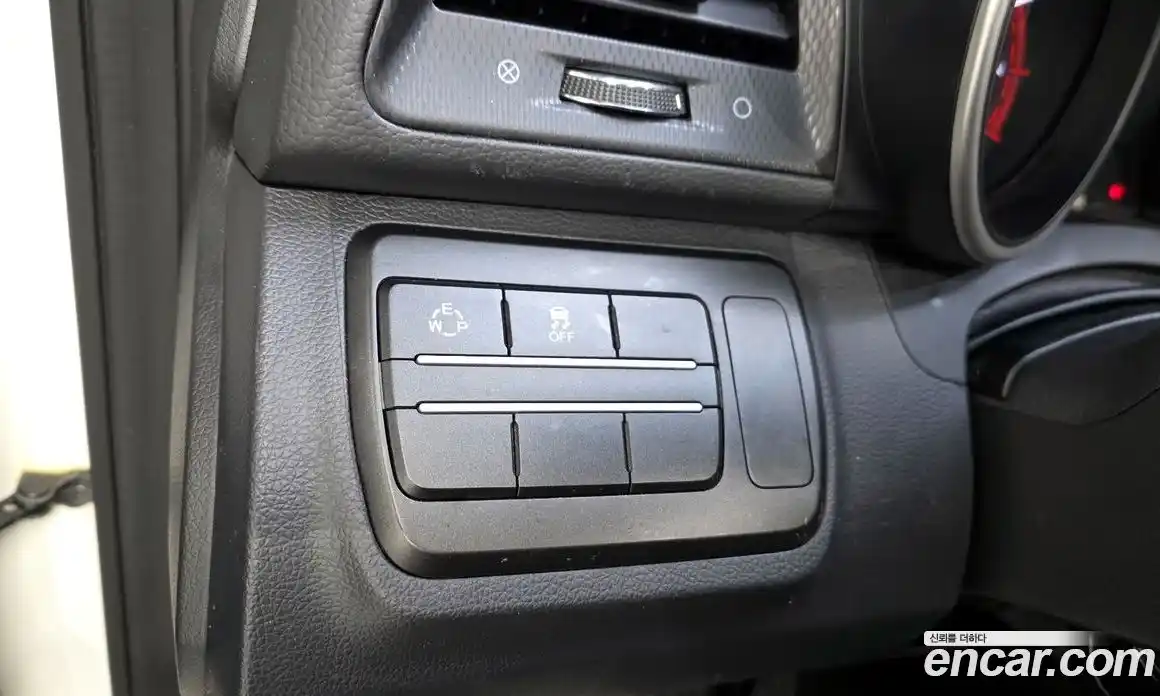 SsangYong TIBOLI 2016 1.6 гидро в Москве № 1833145, фото 19