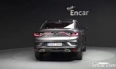 Renault Arkana 2024 1.6 гидро в Москве № 1834520, миниатюра 4