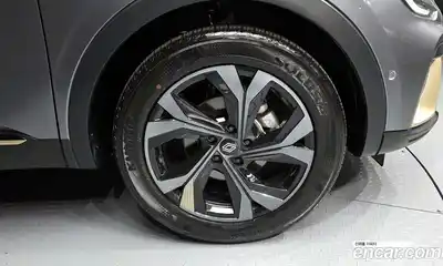 Renault Arkana 2024 1.6 гидро в Москве № 1834520, миниатюра 7