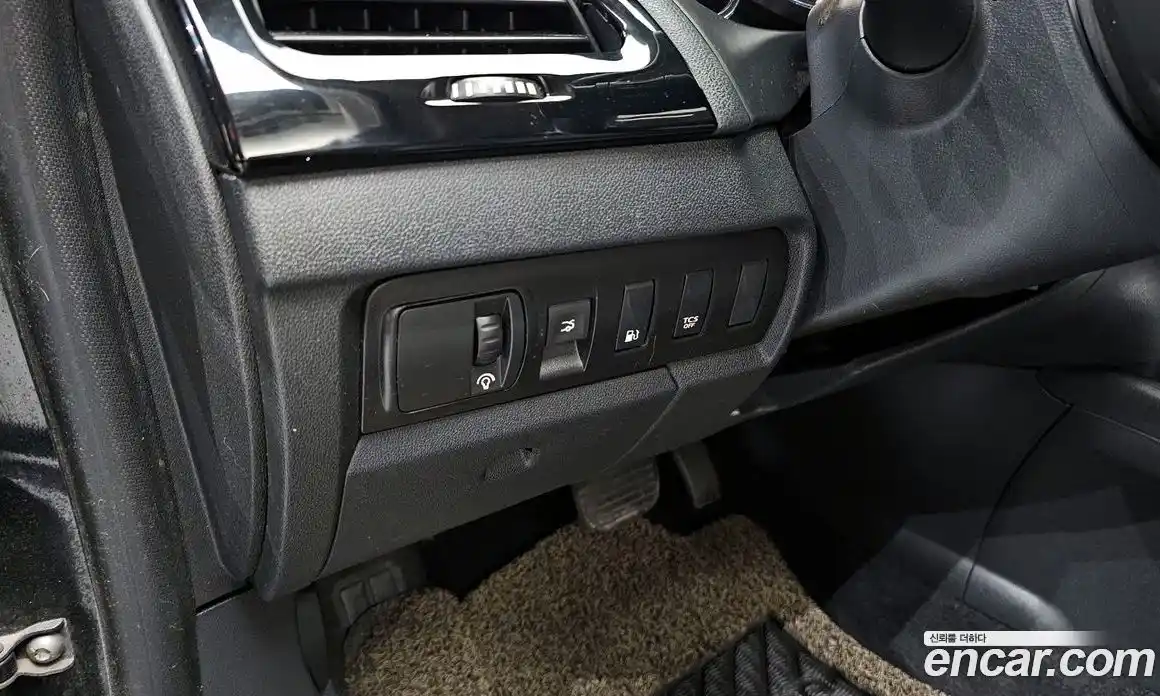 Renault SM3 2015 1.6 гидро в Москве № 1835053, фото 18