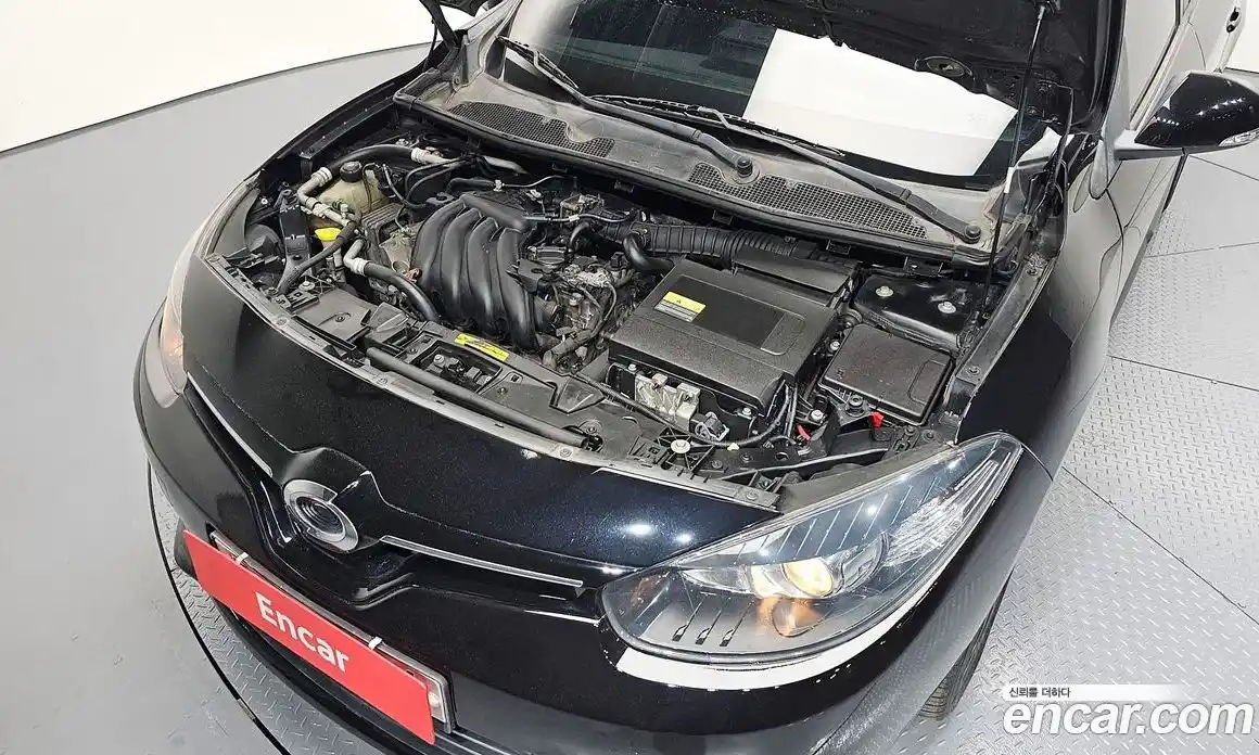 Renault SM3 2015 1.6 гидро в Москве № 1835053, фото 6