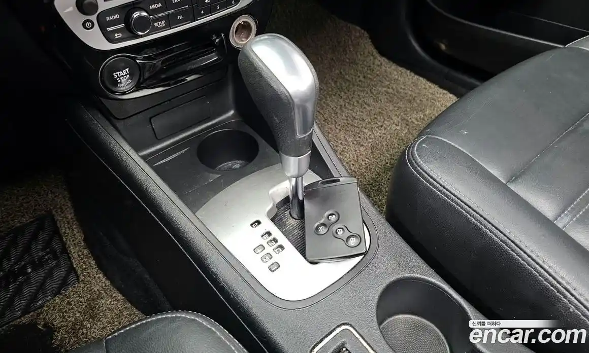 Renault SM3 2015 1.6 гидро в Москве № 1835053, фото 9