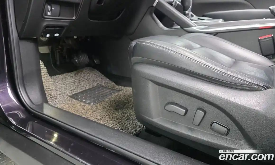 Renault QM6 2018 2.0 гидро в Москве № 1835057, фото 16