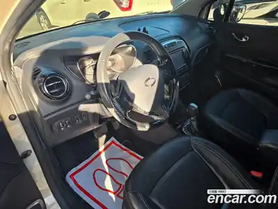 Renault QM3 2016 1.5 гидро в Москве № 1835210, миниатюра 7