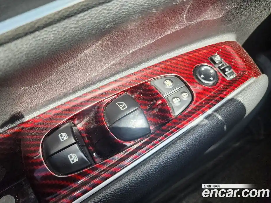 Renault QM6 2019 2.0 гидро в Москве № 1835216, фото 9