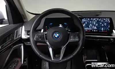 BMW iX1 2024 0.2 гидро в Москве № 1835288, миниатюра 12