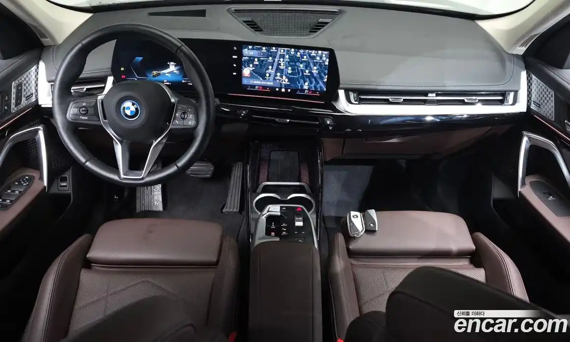 BMW iX1 2024 0.2 гидро в Москве № 1835288, фото 7