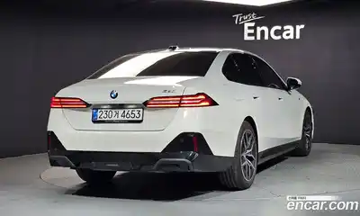 BMW 5-Series 2025 2.0 гидро в Москве № 1835338, миниатюра 2