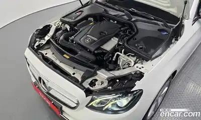 Mercedes-Benz E-Class 2017 2.0 гидро в Москве № 1835868, миниатюра 5