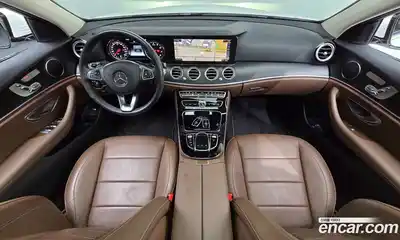 Mercedes-Benz E-Class 2017 2.0 гидро в Москве № 1835868, миниатюра 9