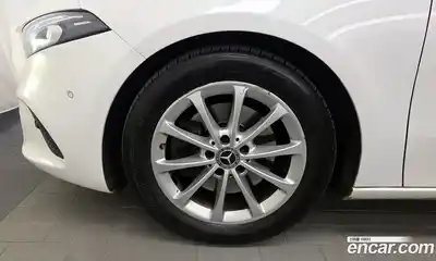 Mercedes-Benz A-Class 2020 2.0 гидро в Москве № 1835932, миниатюра 5